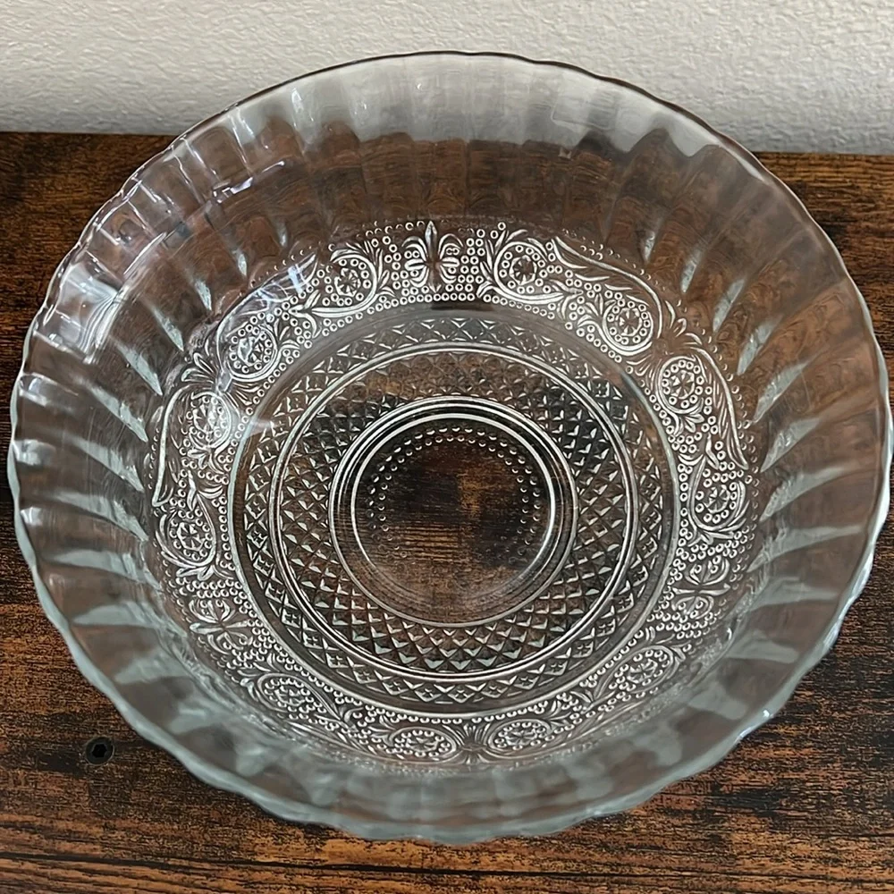 Vintage Glass Bowls Dining Kitchen